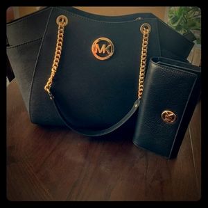 Michael Kors Purse and Wallet Set
